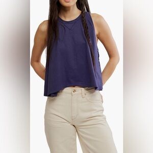 Hialeah Tee NWOT deep seas